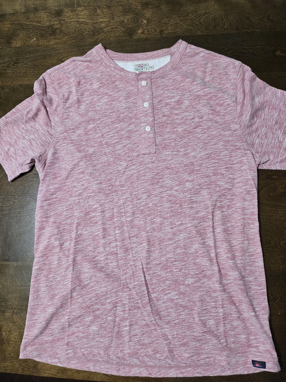 Faherty Mens Washed Red Henley Tee Medium